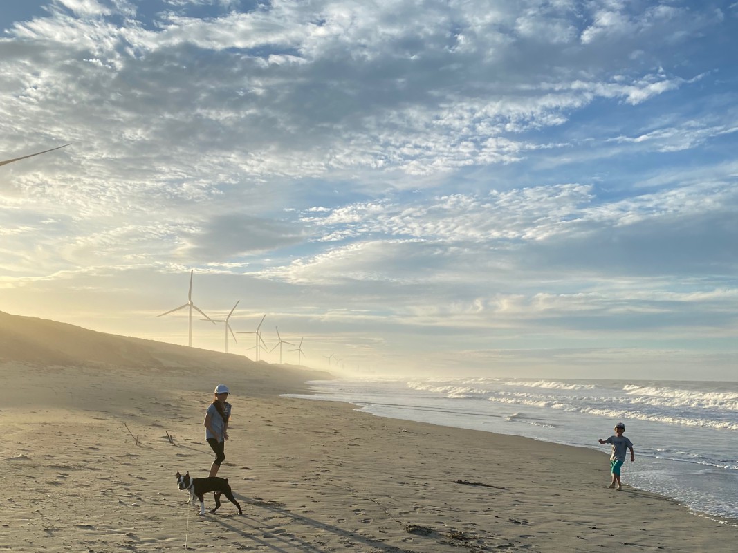 「清々しい早朝のさんぽ」 Charm.